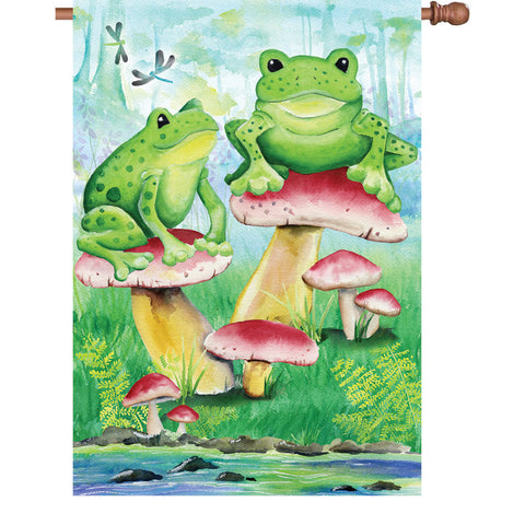 28 in. Heirloom House Flag - Frogs in the Woods